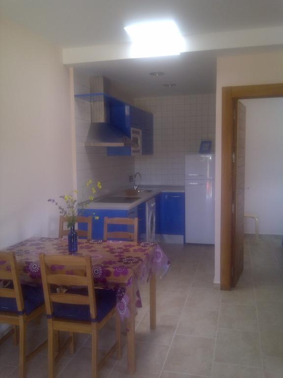 Apartamentos Es Calo Oda fotoğraf